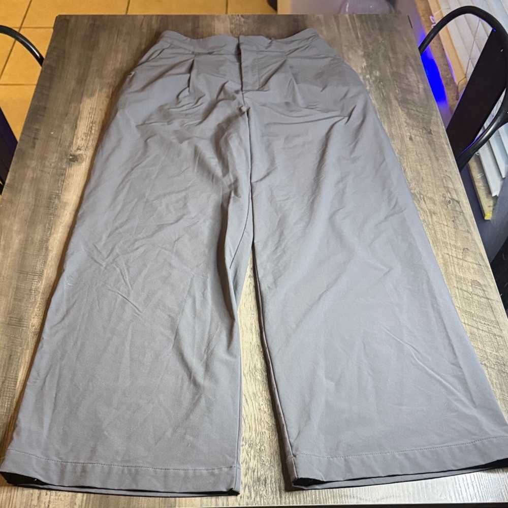 Figs Pro Gray Wide Leg Nursing Scrubs - Picture 3 of 6